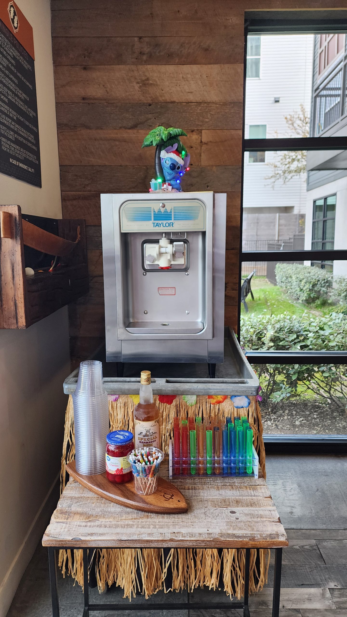 Soft serve ice cream machine rentals in Arlington – perfect for weddings, corporate events, and backyard parties with 5-star service